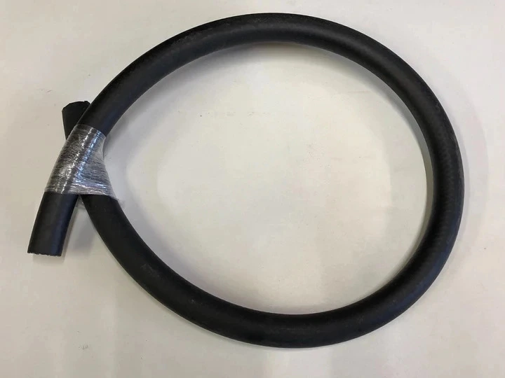 [CP-00319] Durite de chauffage compatible pour JCB