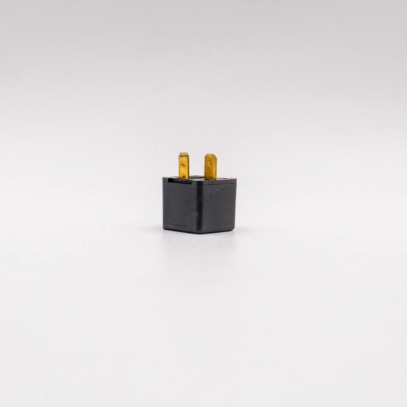 [CP-00371] Relais bleu compatible pour JCB