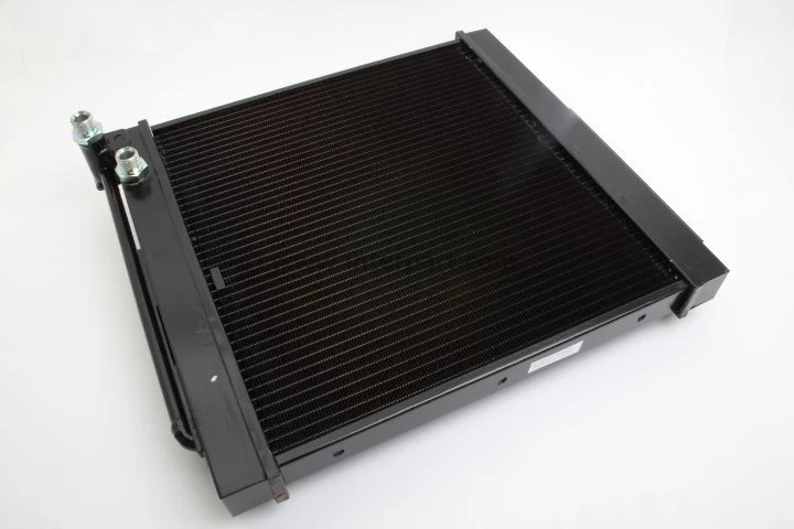 [CP-00576] Radiateur hydraulique compatible pour JCB